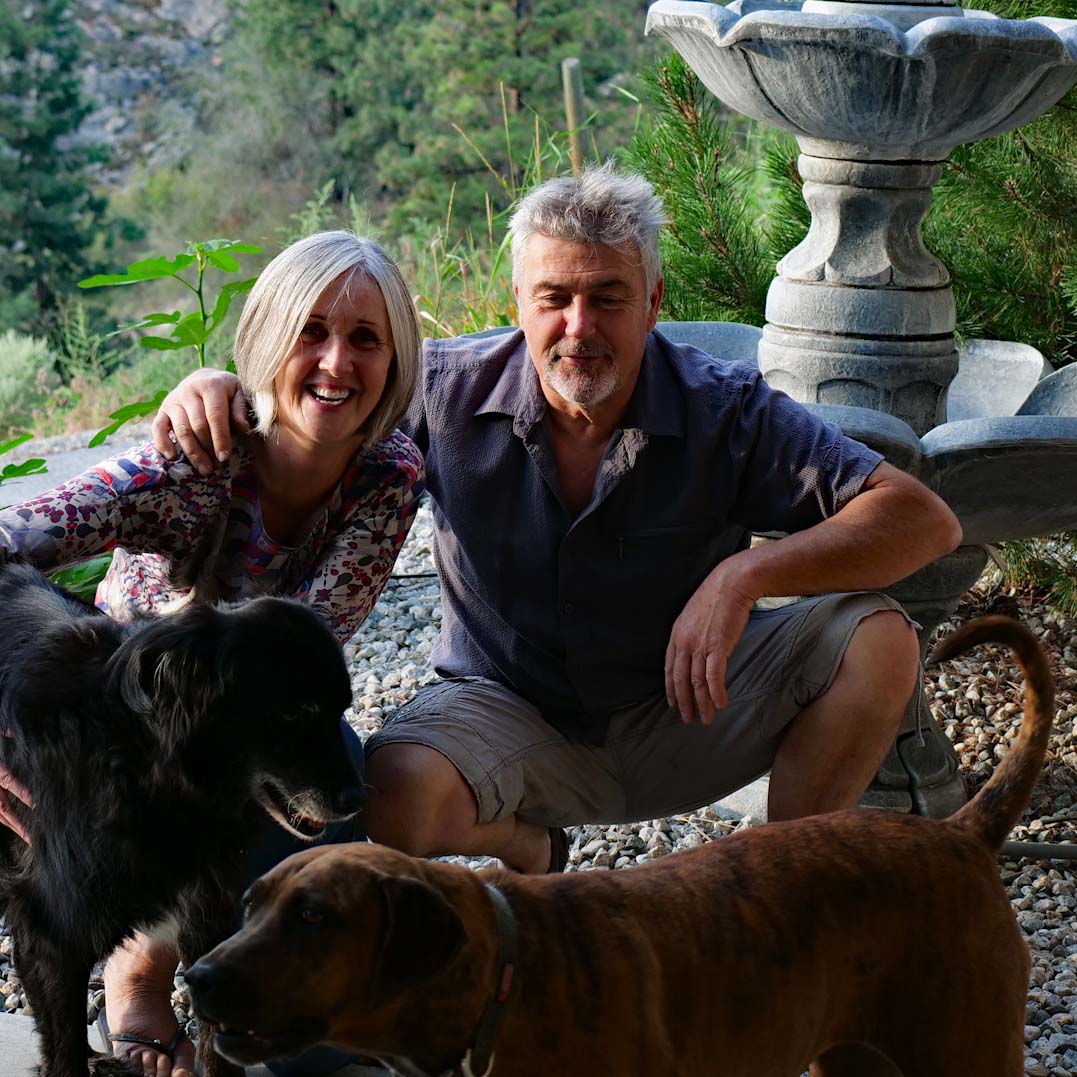 Julie Rennie and Paul Gardner of Pentâge Winery with Max and Lola